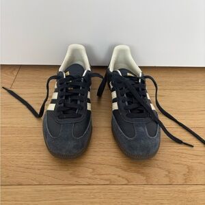 Adidas Sambas OG in Blue and White: Size 8